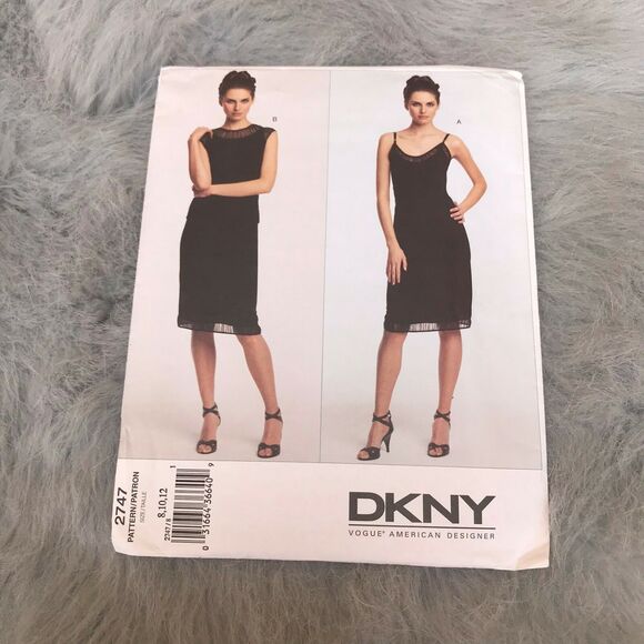 Vogue DKNY American Designer Series 2747 8 10 12 Close Fitting Dress Semiformal - Picture 1 of 4